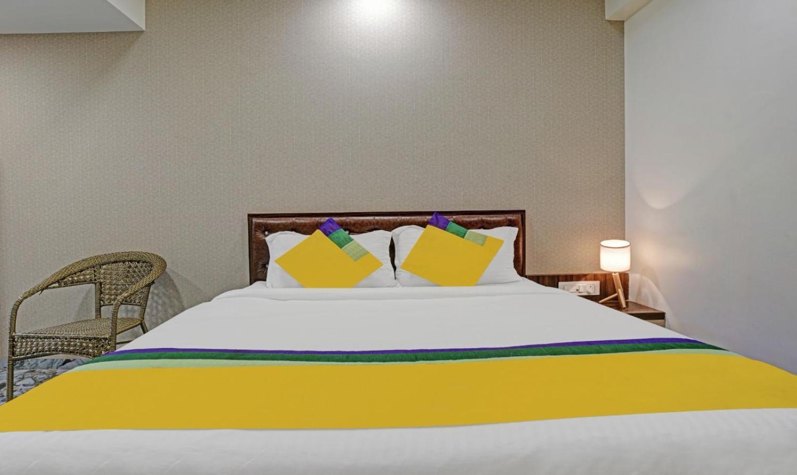 Glitz Hotels Golden Birds - Mahape, Navi Mumbai Dış mekan fotoğraf