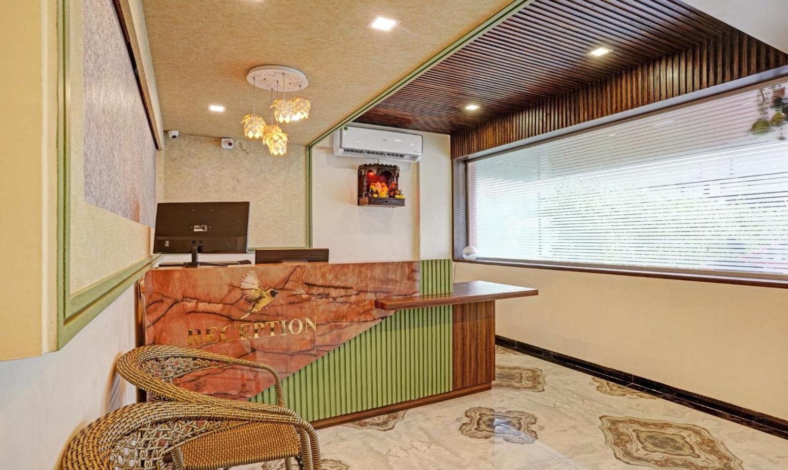 Glitz Hotels Golden Birds - Mahape, Navi Mumbai Dış mekan fotoğraf